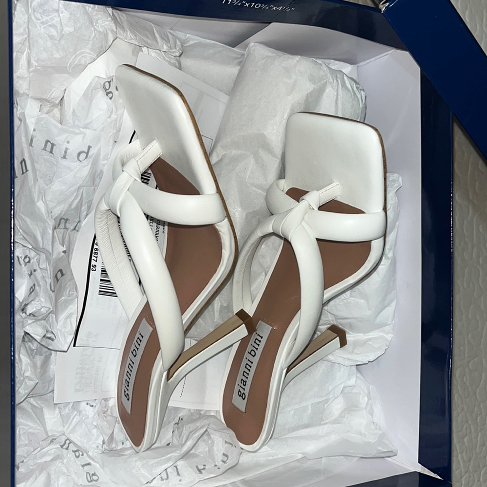 Gianni bini white heels